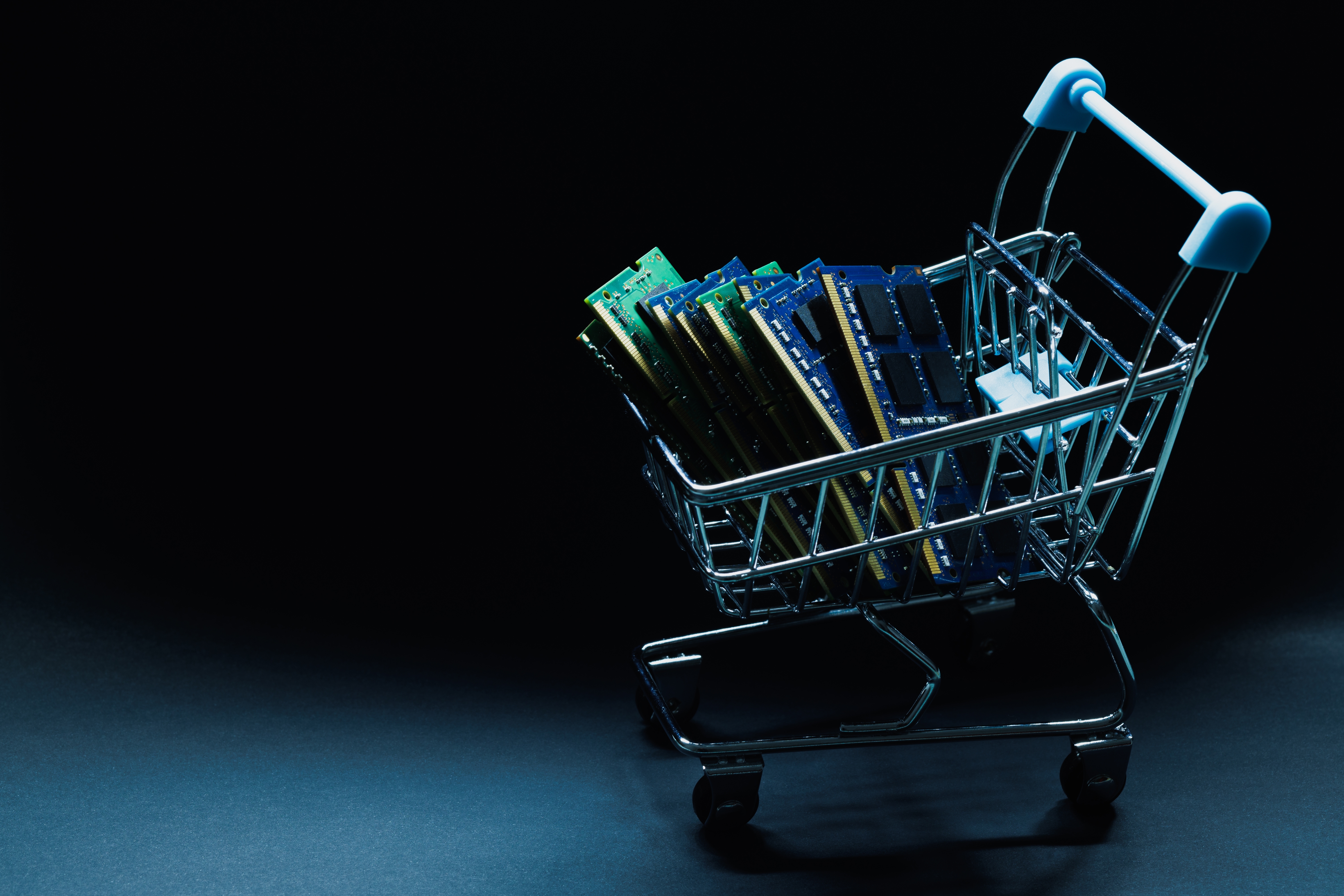 Rate the Retailers Where You Shop for Tech